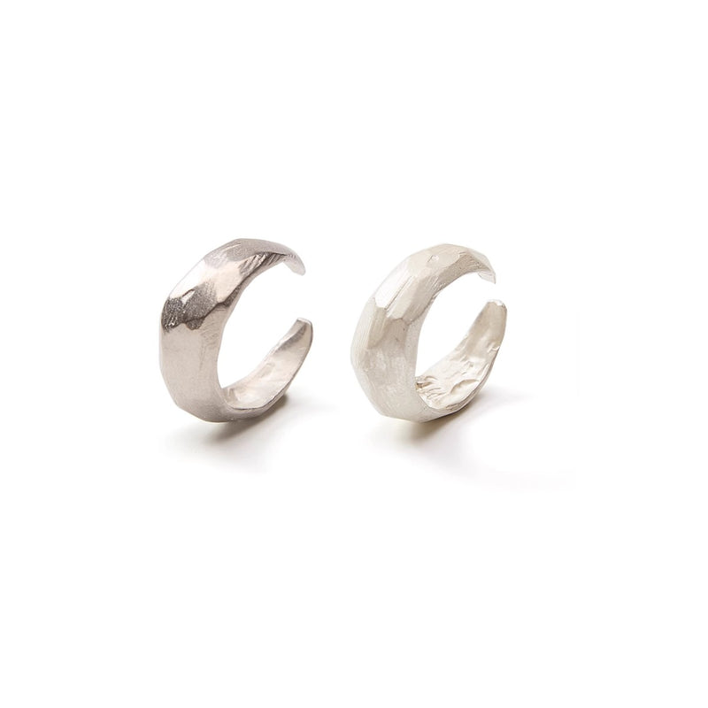 Ree Texture Burnt White Plain Circle 925 Silver Ring for Men and Women