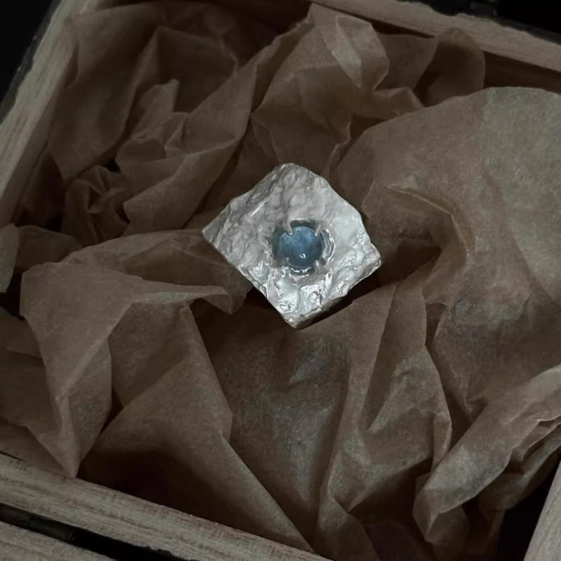 Ree Sapphire Irregular Wrinkle Liquid 925 Pure Silver Ring for Men and Women
